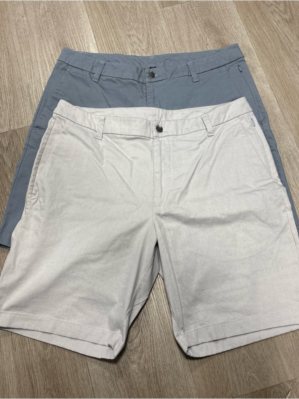 Lot Of 2 Lululemon ABC Shorts Mens 34 Commission Golf Tennis Stretch Chino